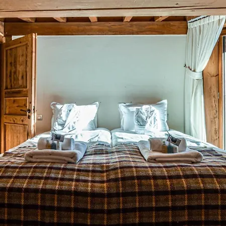 Entre Nous שאמוני