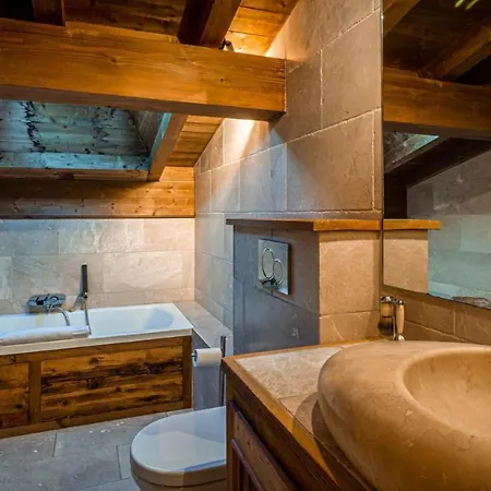 Entre Nous שאמוני